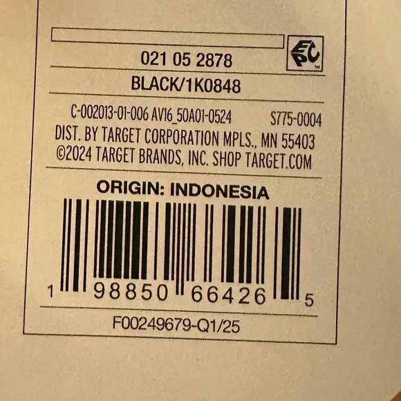 Ava & Viv Black V-Neck Blouse - Picture 6 of 6